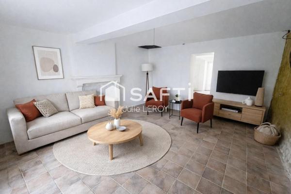 Maison de bourg, située à Joué-en -Charnie, 76 m²