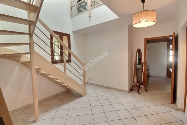 immeuble ensemble immobilier - toulousaine -composé de 3 lots hyper centre Fenouillet