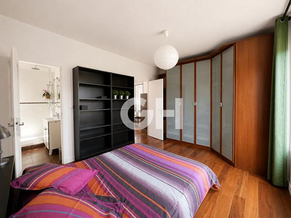 Père Lachaise - appartement en dernier étage