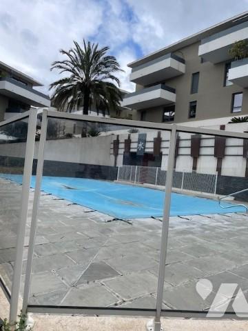 Appartement à vendre Juvignac 
Résidence de standing HELENIS avec piscine, ascenseur.