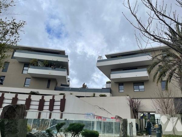 Appartement à vendre Juvignac 
Résidence de standing HELENIS avec piscine, ascenseur.