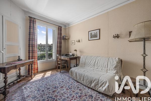 Appartement à vendre 5 pièces 111,56 m² Courbevoie