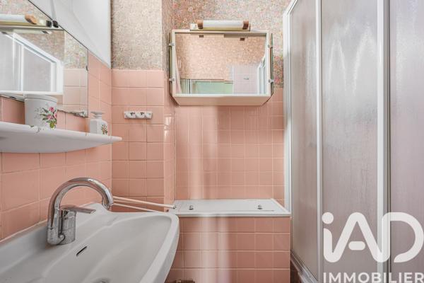 Appartement à vendre 5 pièces 111,56 m² Courbevoie