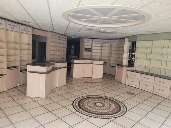 Location Fonds de commerce 2 pièces 175 m2 à Brassac-les-Mines