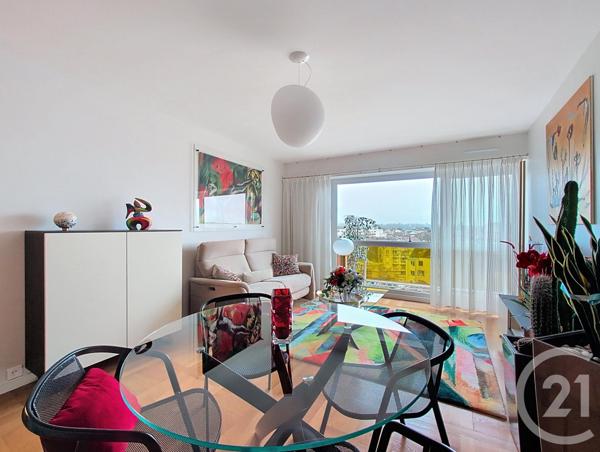 Appartement F3 à vendre  3 pièces - 73,52 m2 MELUN - 77