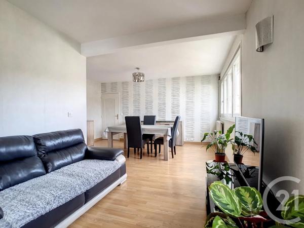 Appartement à vendre  4 pièces - 84,75 m 2   DEVILLE LES ROUEN  - 76