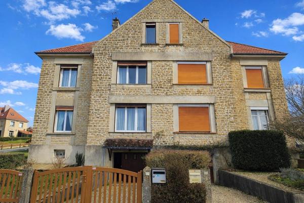 jolie maison à rénover avec un beau potentiel