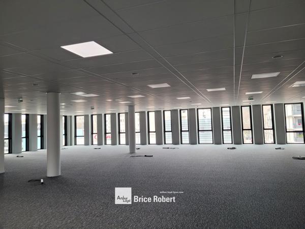 Location bureaux neufs à Lyon 9ème proche gare Vaise et certification BREEAM