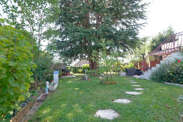 maison familiale 151 m2-6 pièces-sous-sol total-jardin