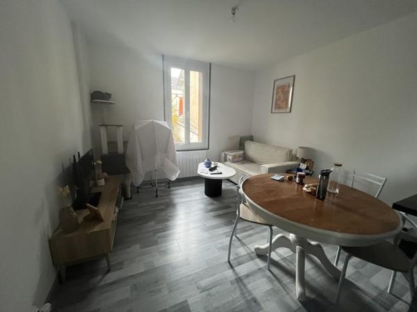 Maison à vendre 150 500 € Montluçon 4 p 160 m² DPE F
