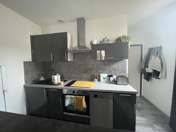 Maison à vendre 150 500 € Montluçon 4 p 160 m² DPE F