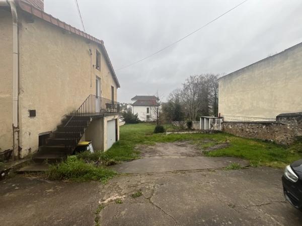 Maison à vendre 150 500 € Montluçon 4 p 160 m² DPE F