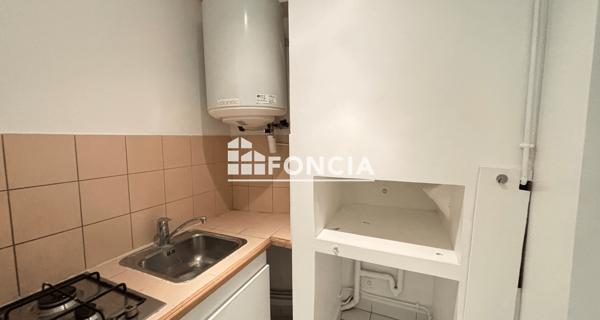 Location Appartement 2 pièces 26.2 m² - Paris 75017