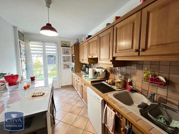 Maison à louer 5 pièces 86m² Bourges (18000)