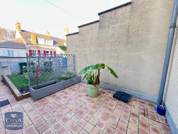 Maison à louer 5 pièces 86m² Bourges (18000)