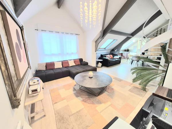 EN PLEIN CENTRE VILLE