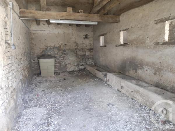 Maison à vendre  3 pièces - 71,65 m 2   CIEZ  - 58