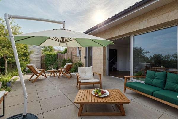 BORDEAUX NANSOUTY - APPARTEMENT FAMILIAL TOTALEMENT RENOVÉ - 4 CHAMBRES - TERRASSE 45 M2 - PARKING - PRESTATIONS HAUT DE GAMME - CALME