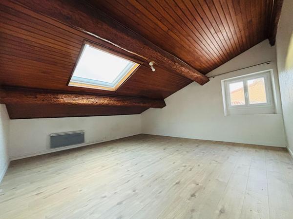 A CARCASSONNE, Studio avec cave