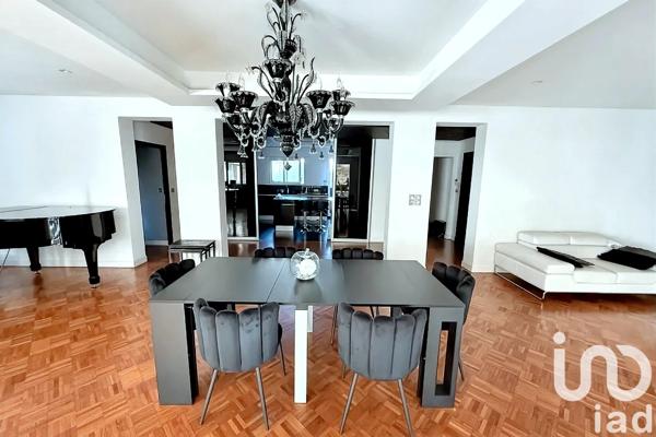Appartement à vendre 5 pièces 174 m² Marseille 8