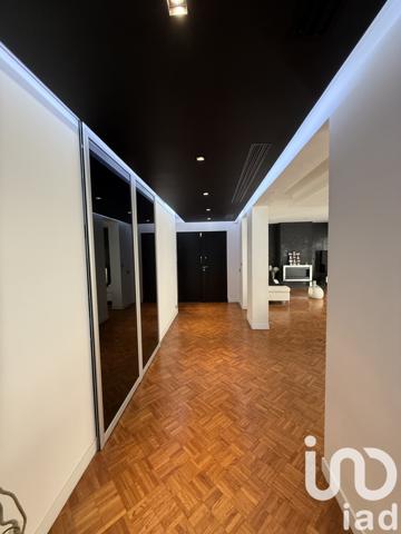 Appartement à vendre 5 pièces 174 m² Marseille 8