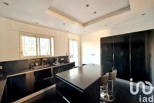 Appartement à vendre 5 pièces 174 m² Marseille 8