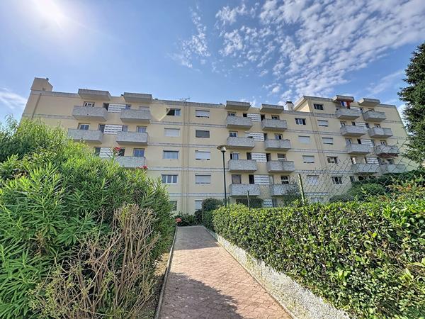 Appartement 2 pièces à vendre à Antibes - Quartier Âmes du Purgatoire