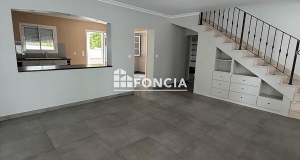 Location Maison 4 pièces 156.5 m² - Angoulême 16000