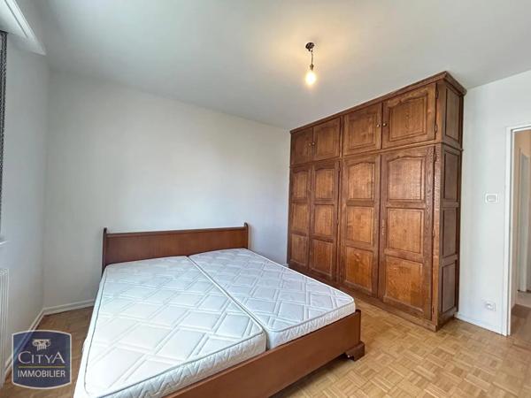 Appartement à louer 4 pièces 90m²