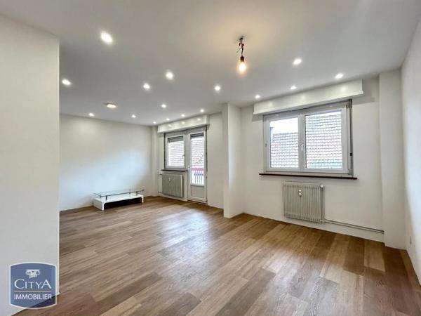 Appartement à louer 4 pièces 90m²