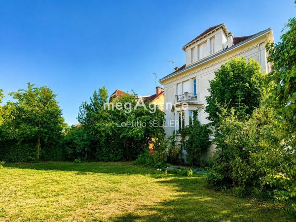 Maison à MONTLUCON, 03100 - 6 pièces 151m²