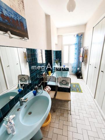 Maison à MONTLUCON, 03100 - 6 pièces 151m²