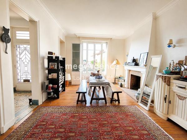 Maison à MONTLUCON, 03100 - 6 pièces 151m²