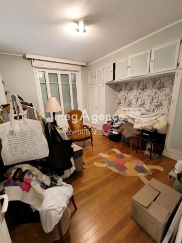 Maison à MONTLUCON, 03100 - 6 pièces 151m²