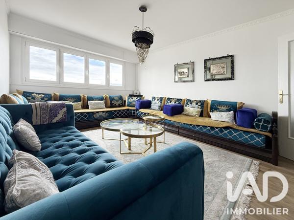 Appartement à vendre 4 pièces 88 m² Courbevoie