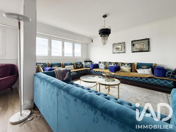 Appartement à vendre 4 pièces 88 m² Courbevoie
