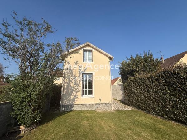 Maison à MANTES-LA-JOLIE, 78200 - 4 pièces 74m²