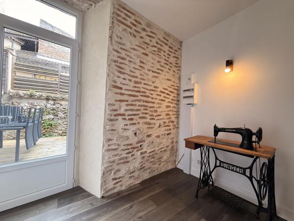 Maison de caractère 7 pièces au cœur de PENNE D’AGENAIS