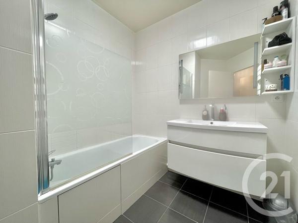 Appartement F2 à vendre  2 pièces - 55,29 m2 PONTAULT COMBAULT - 77