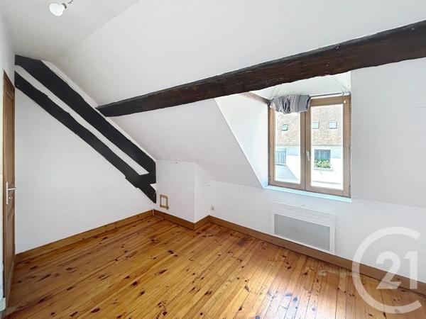 Appartement Duplex à vendre  3 pièces - 76,10 m 2   SENS  - 89