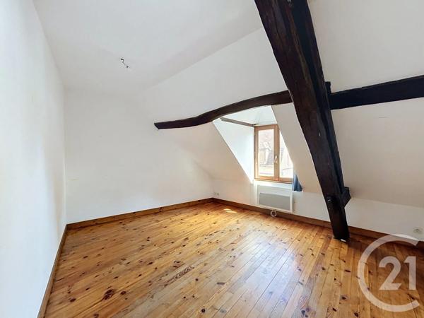 Appartement Duplex à vendre  3 pièces - 76,10 m 2   SENS  - 89