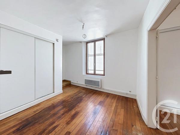 Appartement Duplex à vendre  3 pièces - 76,10 m 2   SENS  - 89