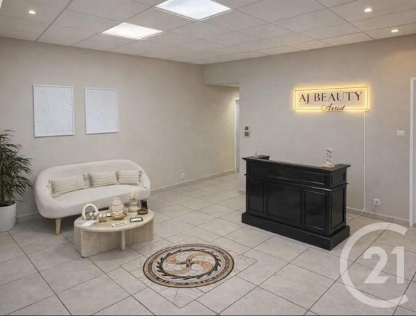 à vendre  85,14 m 2   MORTEAU  - 25