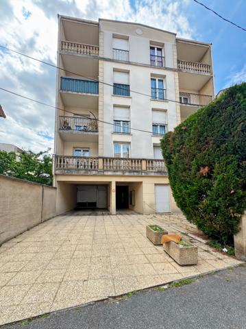 Charmant et Grand T3 - 85 m2 Centre Ville