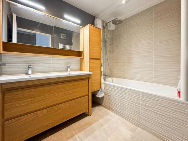 Charmant et Grand T3 - 85 m2 Centre Ville