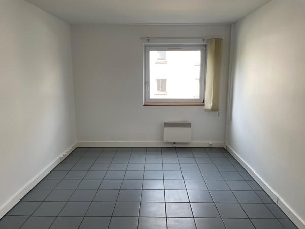 A VENDRE BUREAUX 122 M2 COMPIEGNE CENTRE-VILLE
