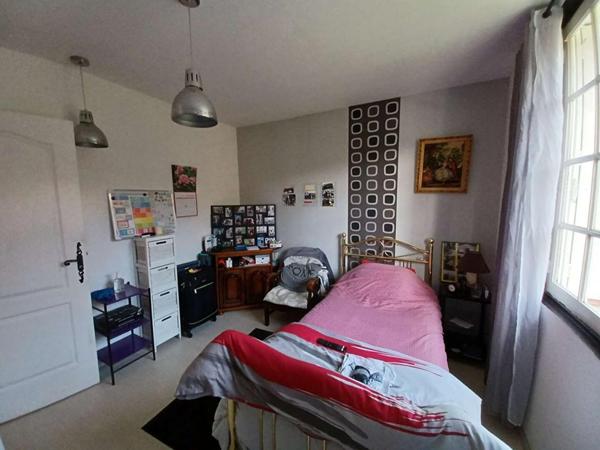 L'Aigle Maison  6 pièce(s) 115 m2 avec 5 chambres  // A SAISIR