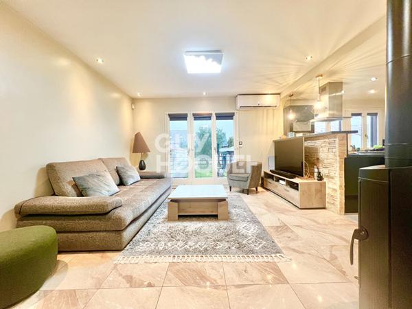 A LOUER CHARMANT T2/T3 MEUBLÉ