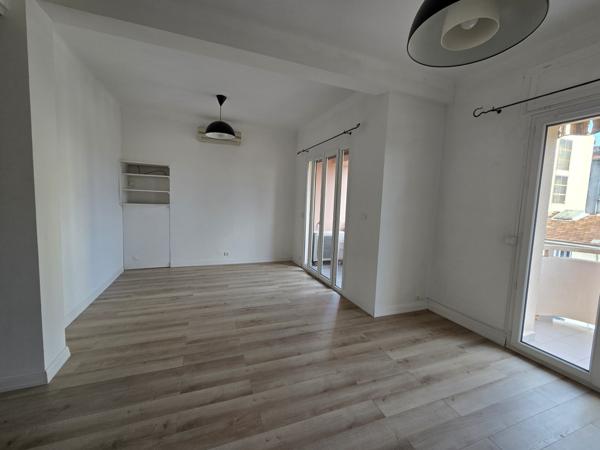 Appartement T 2/3 avec balcon secteur chartreux