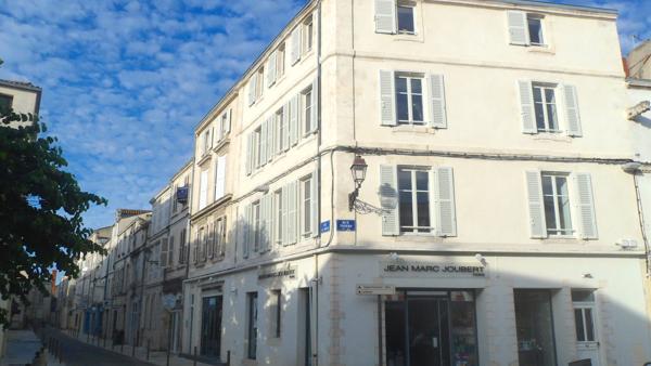 LES HALLES 2